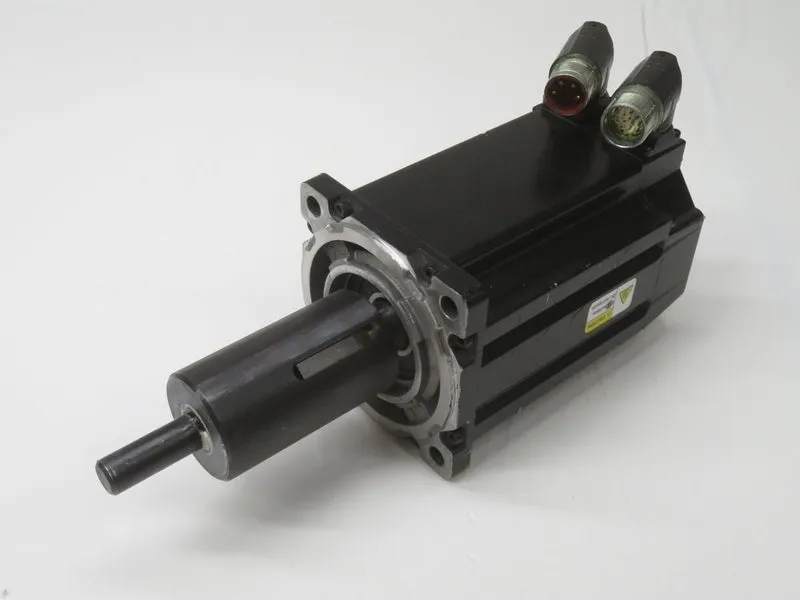 Серводвигатель Allen Bradley Rotary Servo Motor MPL-A4530K-MJ72AA — фото лота 1
