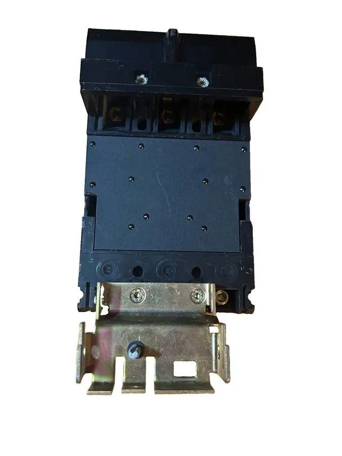 Автоматический выключатель Square D FA34030 Circuit Breaker 30A 3 Pole 480V 3P 3
