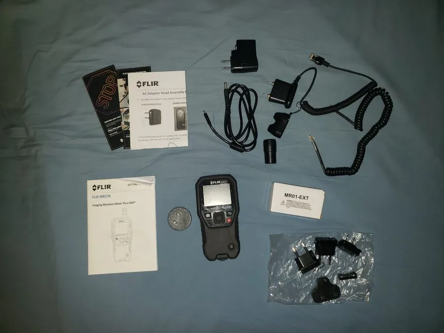 Тестер Flir MR176 IGM Moisture Meter with Replaceable Hygrometer
