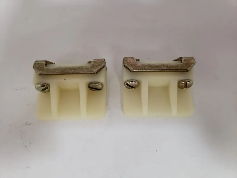 Клеммник ALLEN BRADLEY 1492-N23 HEAVY DUTY END ANCHORS, R0451