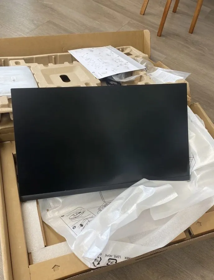 Монитор Dell UltraSharp P2422H 24" Full HD LED Monitor — фото лота 4