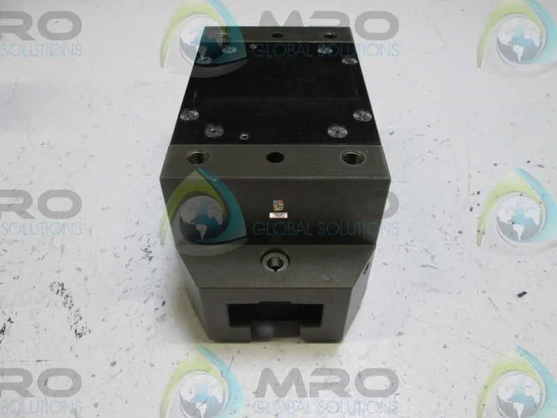 Робот SCHUNK PGN200/1 UNIT UNMP