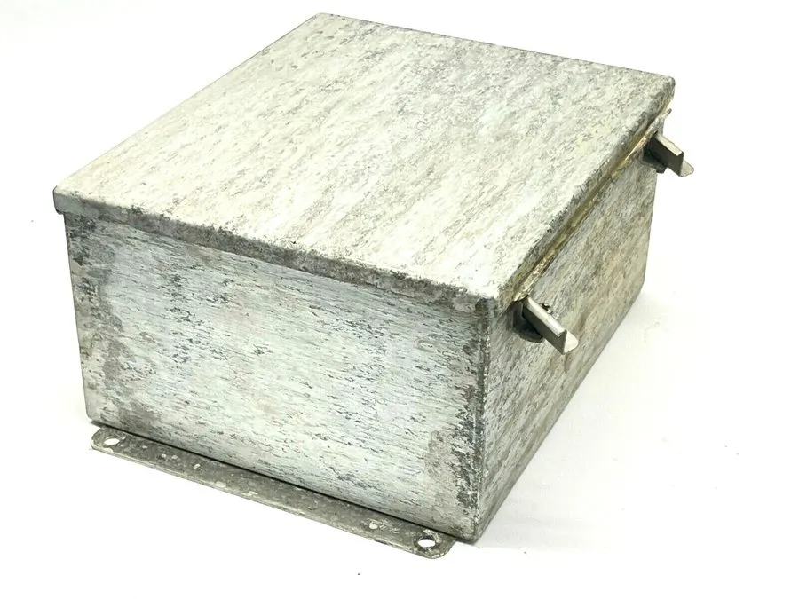 Монтажный шкаф Hoffman A-12106CHAL Enclosure Type 12,13