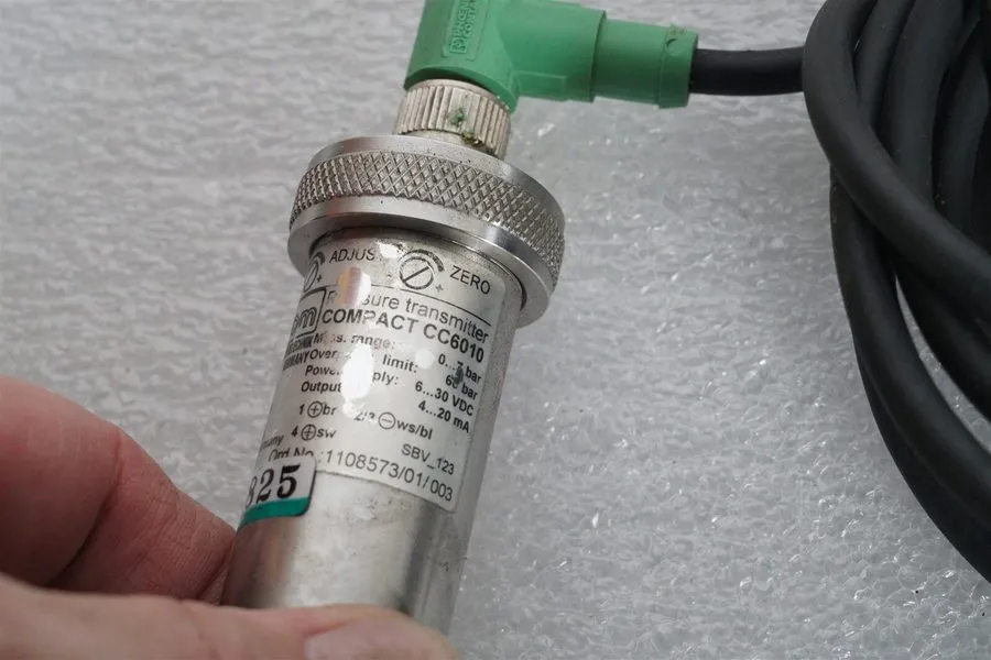 Датчик давления Labom CC6010 Pressure transmitter COMPACT — фото лота 2
