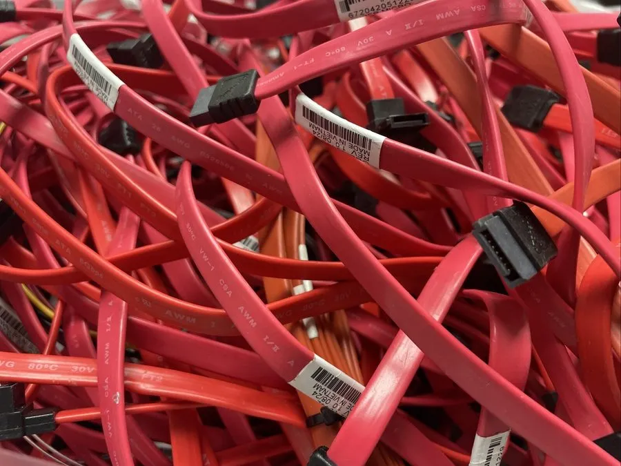 Кабель SuperMicro CBL-0044L 24" SATA 3.0 SATA III 6Gb/s Cables