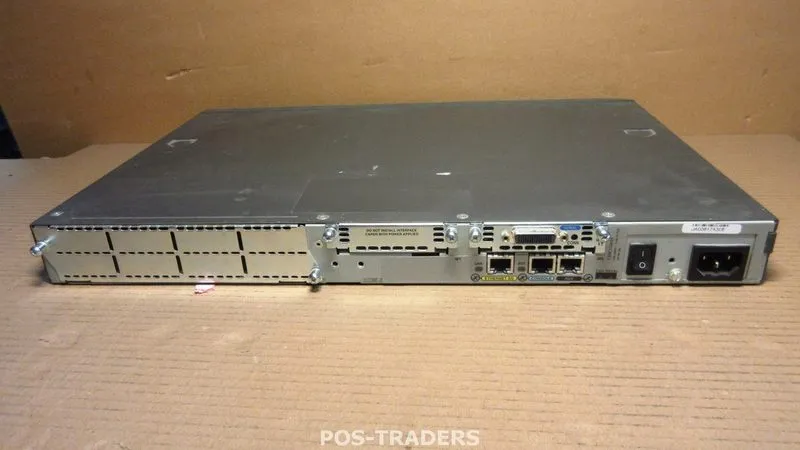 Медиаконвертер CISCO 2610 1-Port 10Base-T Ethernet Modular Wired Router INCLUDIN
