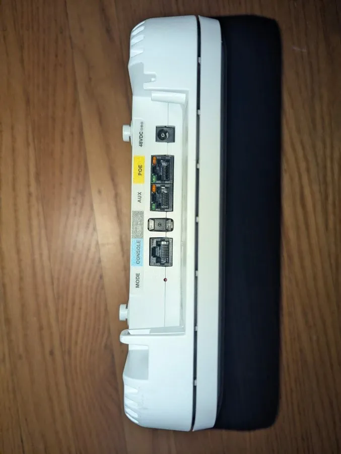 Точка доступа Wi-Fi Cisco AIR-AP1852I-B-K9 Aironet 1852i WiFi Access Point 802.1