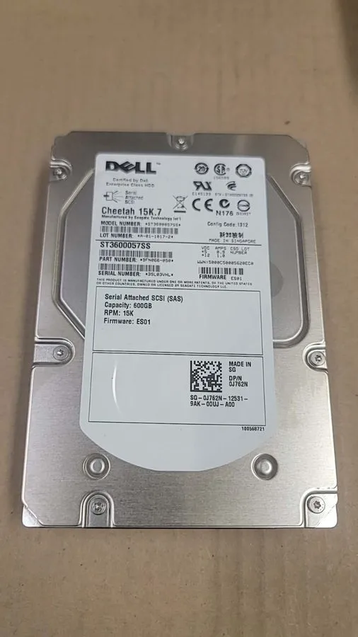 Жёсткий диск Dell J762N 0J762N 600GB 15K RPM 6Gbps 3.5" SAS HDD Hard Drive