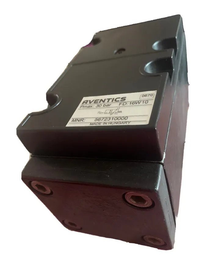 Пневмораспределитель Aventics P/N 5672310000 3/2 NC Pneumatic Directional Valve