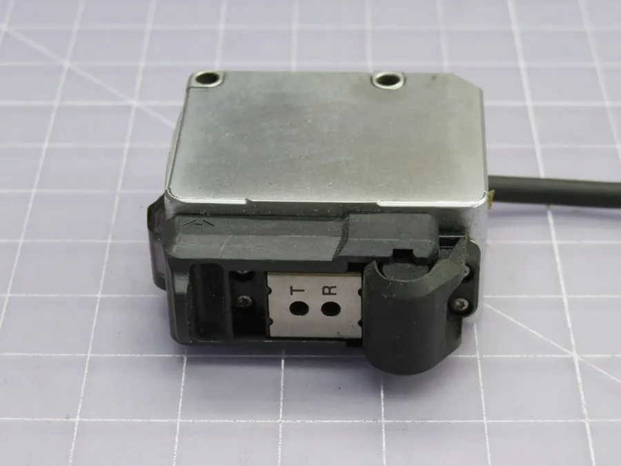 Датчик keyence LR-WF10 laser sensor