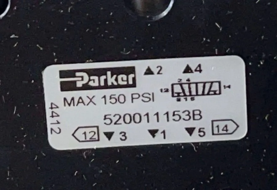 Электромагнитный клапан Parker Solenoid Valve 520011153B 24VAC 150PSI 3-Port Coi — фото лота 2