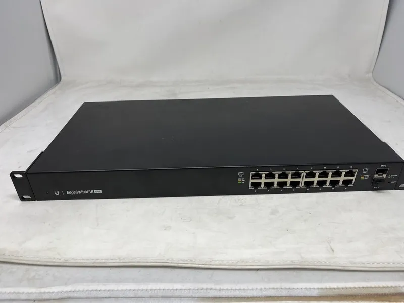 Коммутатор Ubiquiti EdgeSwitch 16 150W ES-16-150W 16-Port PoE+ Network Switch