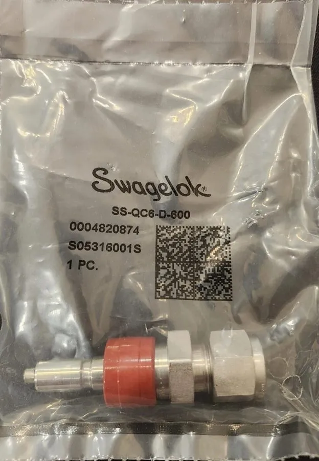 Клапан Swagelok SS-QC6-D-600 QUICK CONNECT STEM W/VALVE 0.5 Cv 3/8 in. Fitting