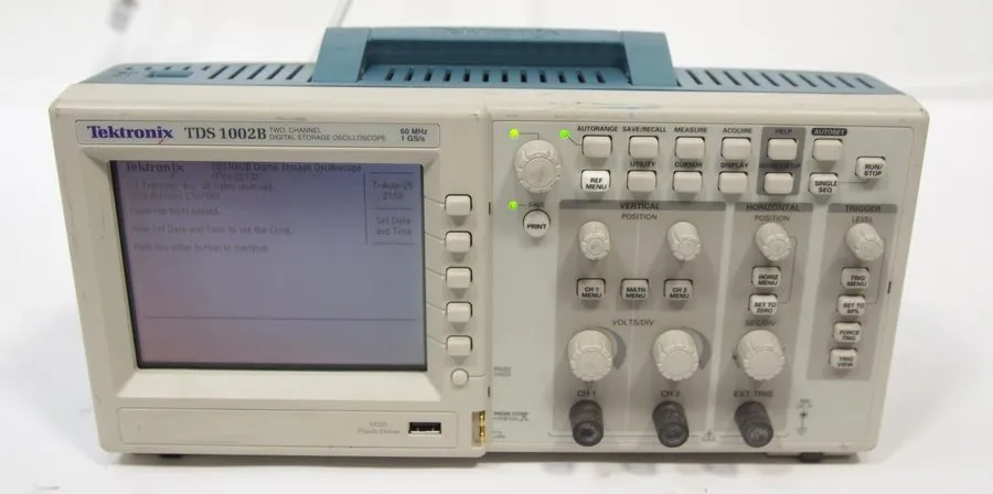 Осциллограф Tektronix TDS1002B 60MHz 2 Channel 1 GS/s Oscilloscope (Needs Calibr