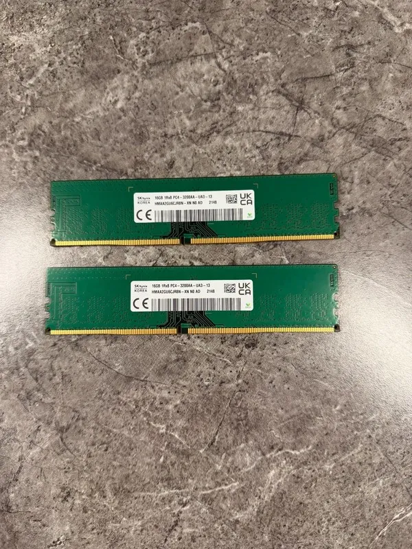 Модуль памяти SK hynix HMA42GR7AFR4N 32GB (2x16GB) 2Rx4 PC4-2400T DDR4 Server Me
