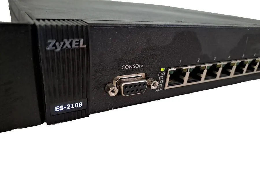Коммутатор Zyxel ES-2108PWR 8+1 port Managed PoE Ethernet Switch
