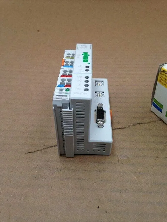 Контроллер WAGO 750-833 PROFIBUS CONTROLLER MODULE 24VDC