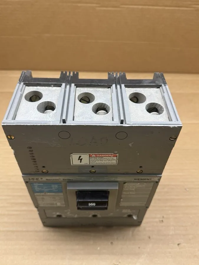 Автоматический выключатель Siemens JXD23B350 350A 3-Pole 240 VAC Sentron Circuit — фото лота 1
