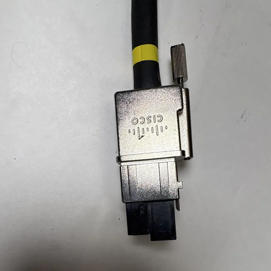 Коммутатор Cisco 37-1122-01 Stack Connection Data Network Interface Cable