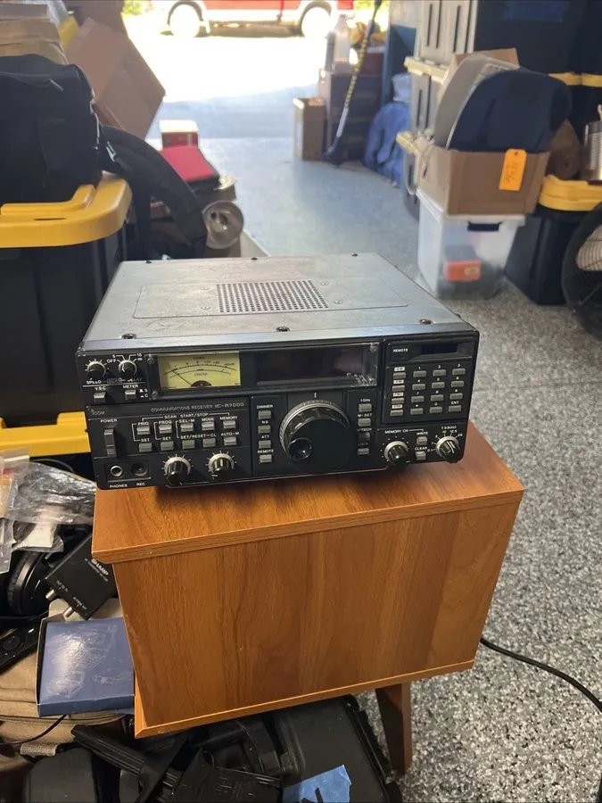 Радиостанция ICOM IC-R7000 Radio Receiver B992D Assy