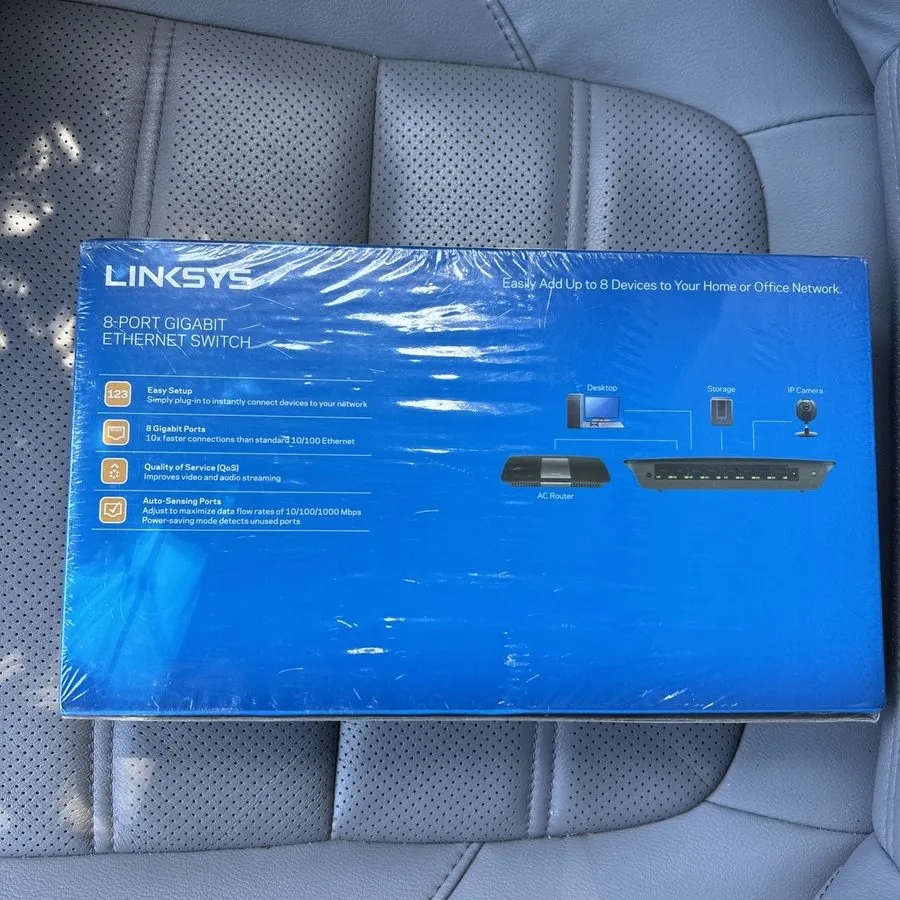 Коммутатор Cisco Linksys SE2800 8-Port Gigabit Ethernet Desktop Network Switch — фото лота 1