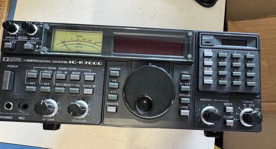 Радиостанция ICOM IC-R7000 Radio Receiver B992D Assy