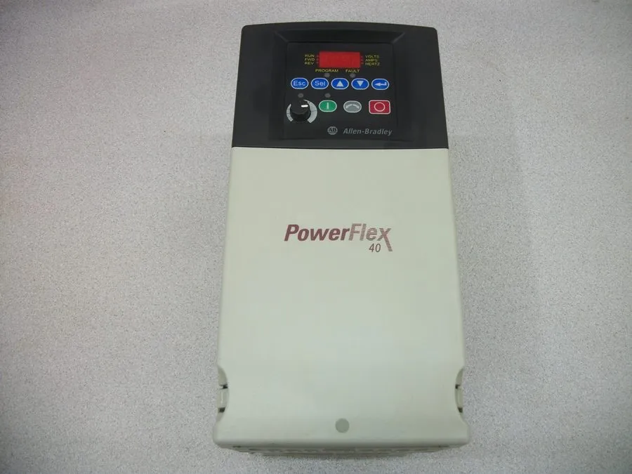 Частотный преобразователь ALLEN-BRADLEY POWERFLEX 40 10HP AC DRIVE 22B-D017N104