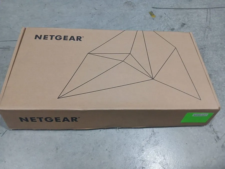 Коммутатор NetGear ProSAFE XS716T-100NES 16 Port 10G Smart Managed Switch — фото лота 1