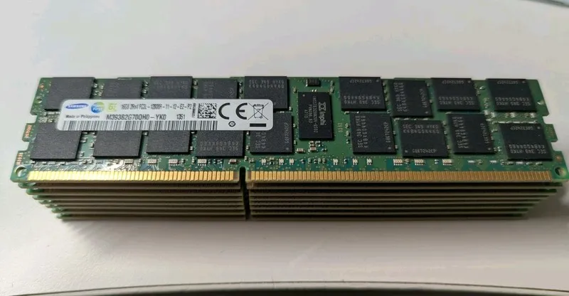 Модуль памяти Samsung M393B2G70QH0-YK0 16 GB DDR3 2Rx4 PC3L-12800R ECC Server RA