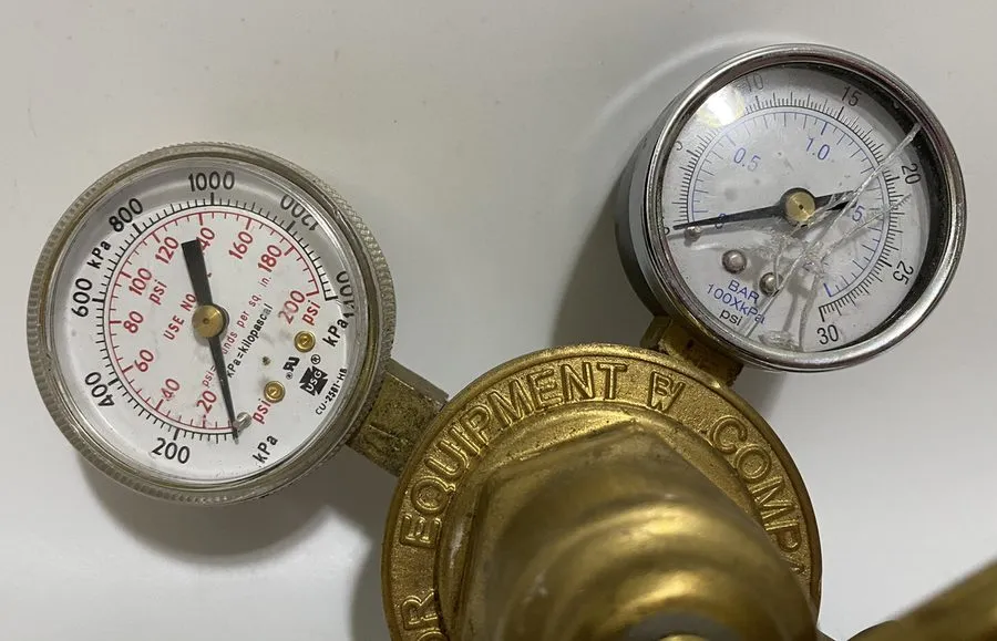 Трубопроводная арматура Victor Equipment SR 250D: Inert Welding Gas Regulator 30
