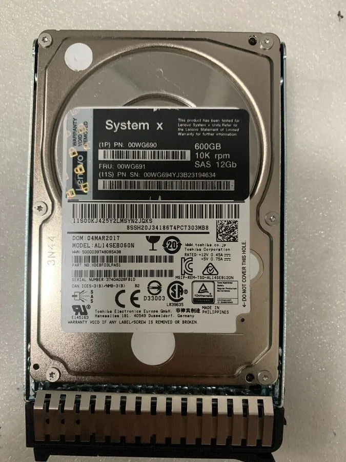 Жёсткий диск 00WG691 00WG690 Lenovo 600GB 10K SAS 12Gbps 2.5 SFF G3HS X3650 M5 H