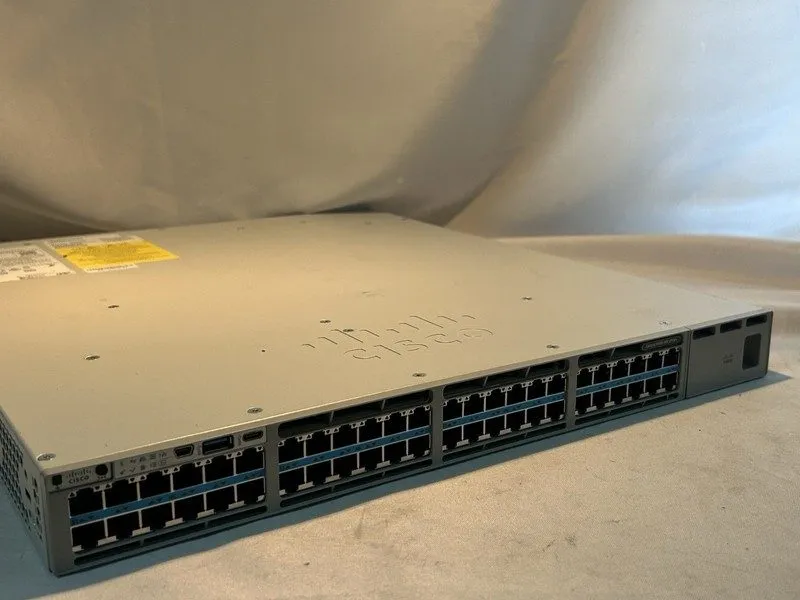 Коммутатор Cisco Meraki C9300X-48HX-M Catalyst 48-Port mGig UPOE+ Switch UNCLAIM — фото лота 1