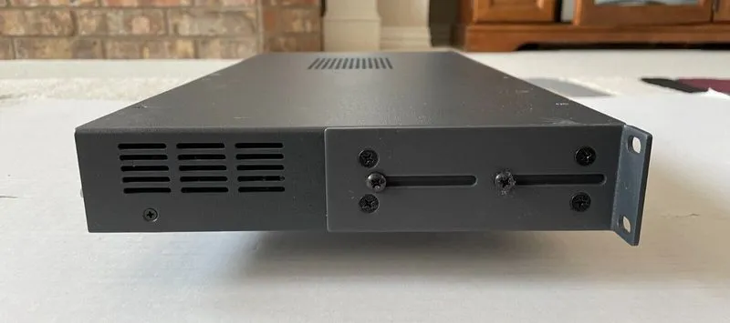 Видеокоммутатор Extron IN1508 rackmount Scaling Presentation AV Switcher — фото лота 3