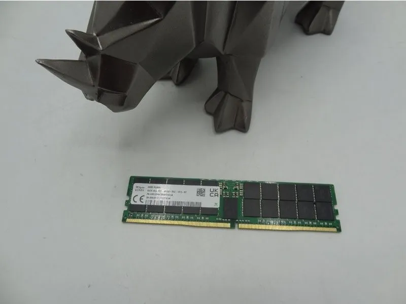 Модуль памяти P58359-B21 HPE Compatible 128GB PC5-38400 DDR5-4800Mhz 4Rx4 ECC RD