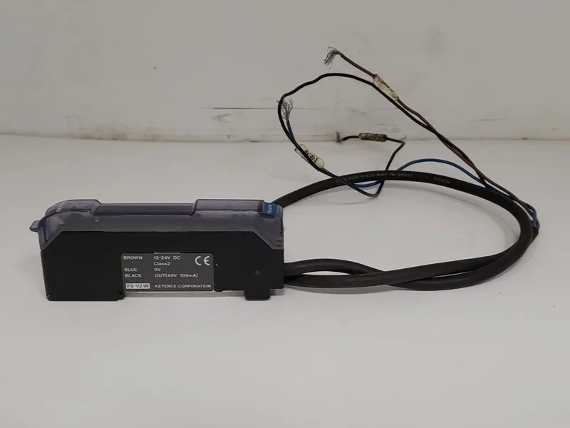 Датчик keyence FS-V21R Fiber Optic Sensor Amplifier