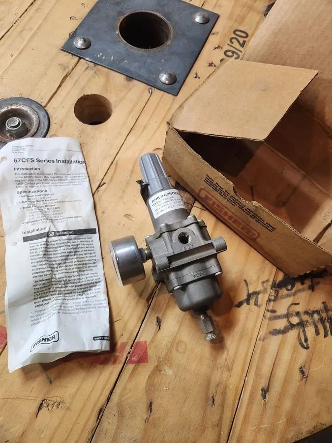 Трубопроводная арматура Fisher Controls 67CFSR-260 Pressure Regulator 0-20 PSI 2 — фото лота 2