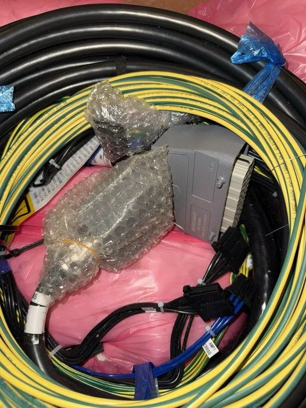 Кабель FANUC RM1 & RP1 Cables A05B-2610-H101 (L=14M) — фото лота 2
