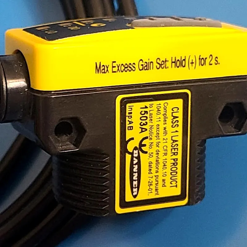 Фотоэлектрический датчик BANNER QS30LLP Photoelectric switch sensor