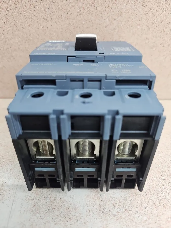 Автоматический выключатель 3VA4112-6ED34-0AA0 SIEMENS CIRCUIT BREAKER 3 POLE 125
