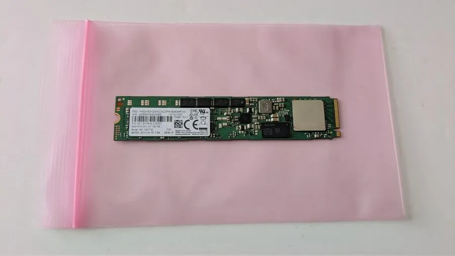 SSD-накопитель Samsung PM983 1.92TB NVMe PCIe M.2 MZ1LB1T9HALS SSD MZ-1LB1T90 Br