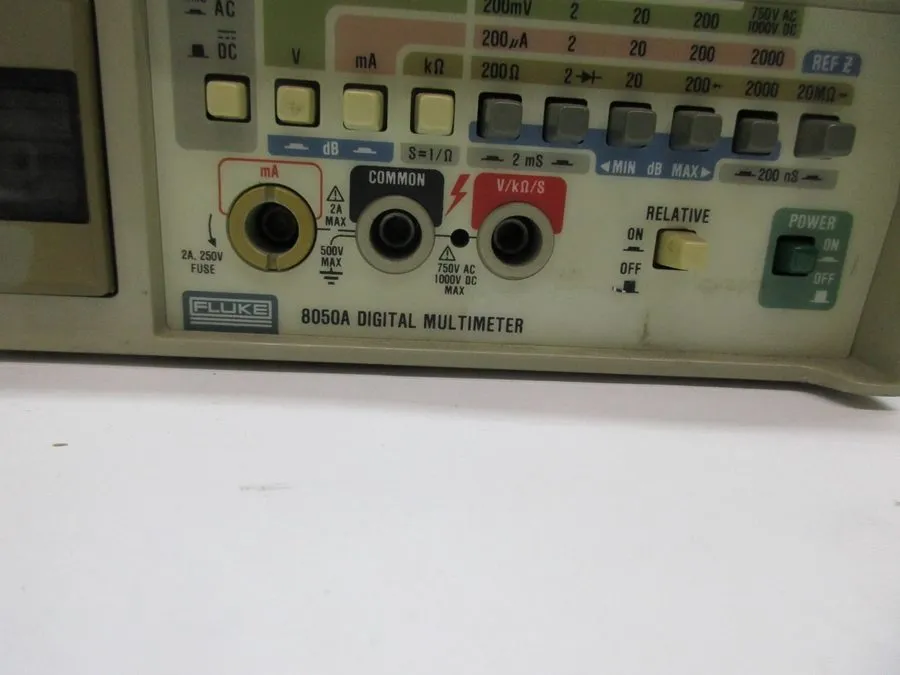Мультиметр Fluke 8050A True RMS Digital Multimeter Benchtop Meter POWER ON T8B5