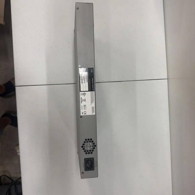 Коммутатор Cisco SG350X-24-K9 V01 24-Port Gigabit Stackable Managed Switch — фото лота 3