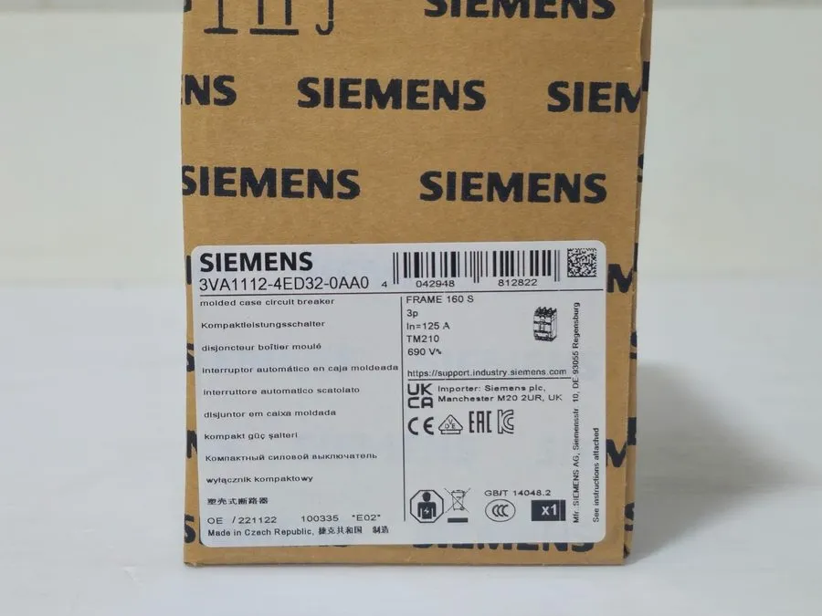 Автоматический выключатель Siemens circuit breaker 3VA1112-4ED32-0AA0 3P 125A — фото лота 1