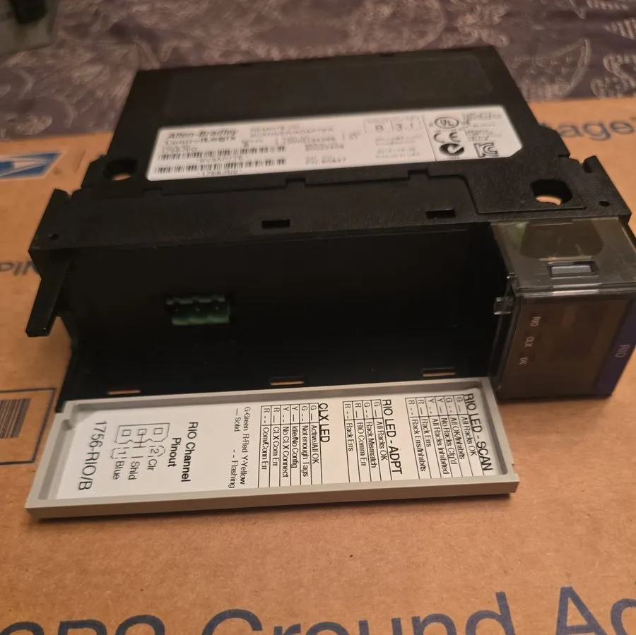 Коммуникационный модуль Allen Bradley 1756-RIO /B ControlLogix Remote I/O Commun — фото лота 1