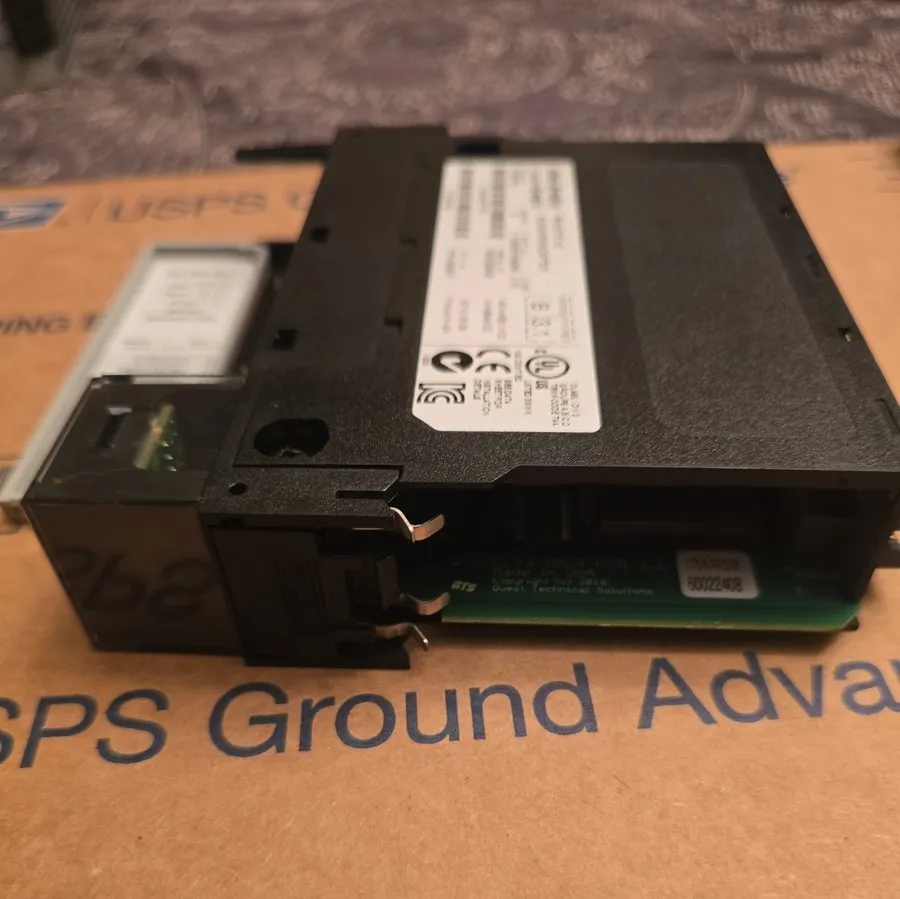 Коммуникационный модуль Allen Bradley 1756-RIO /B ControlLogix Remote I/O Commun — фото лота 2
