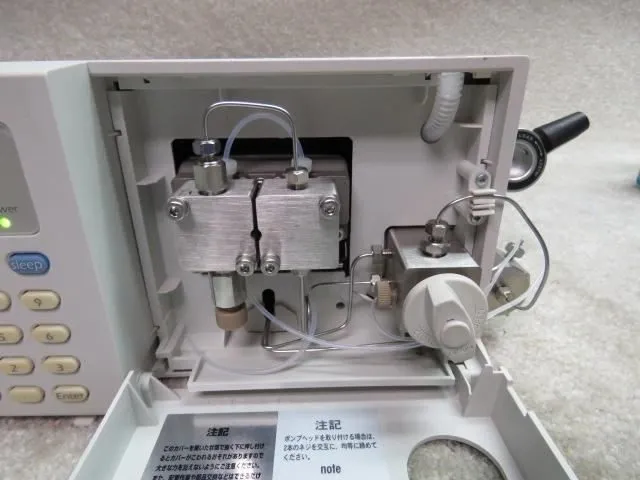 Хроматограф Shimadzu LC-10ATvp HPLC Pump Liquid Chromatograph — фото лота 1