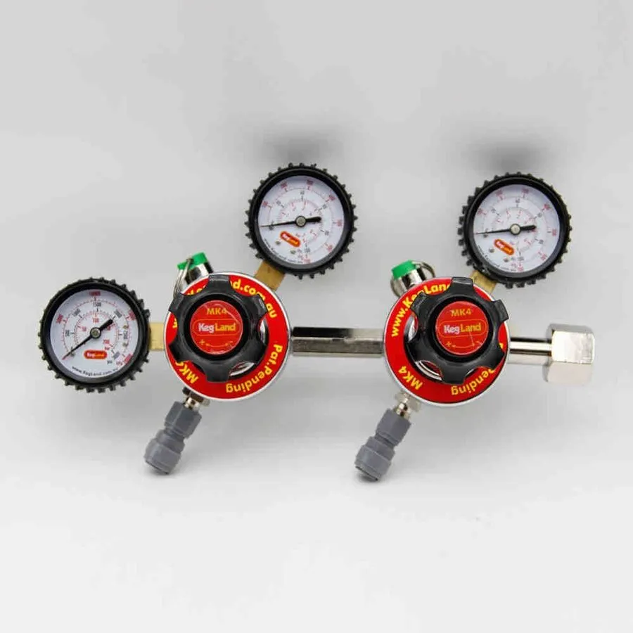 Трубопроводная арматура MK4 Dual Pressure Regulator US Standard W21.8 CGA320