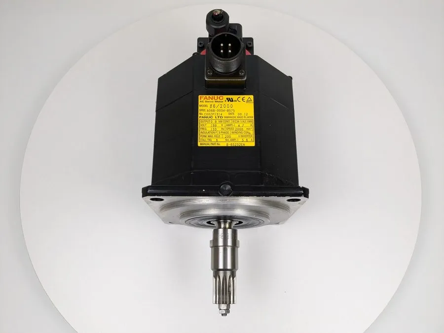 Серводвигатель FANUC A06B-0034-B575 beta6/2000 AC Servo Motor 0.9kW 6Nm 2000rpm  — фото лота 1