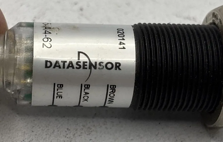 Фотоэлектрический датчик Datasensor S5-5-A4-62 Datalogic Photoelectric Sensor M1 — фото лота 1