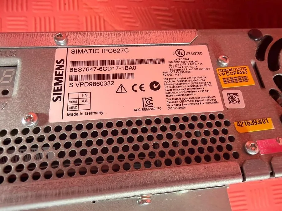 Промышленный компьютер Siemens Simatic Box PC IPC627C 6ES7647-6CD17-1BA Now — фото лота 1
